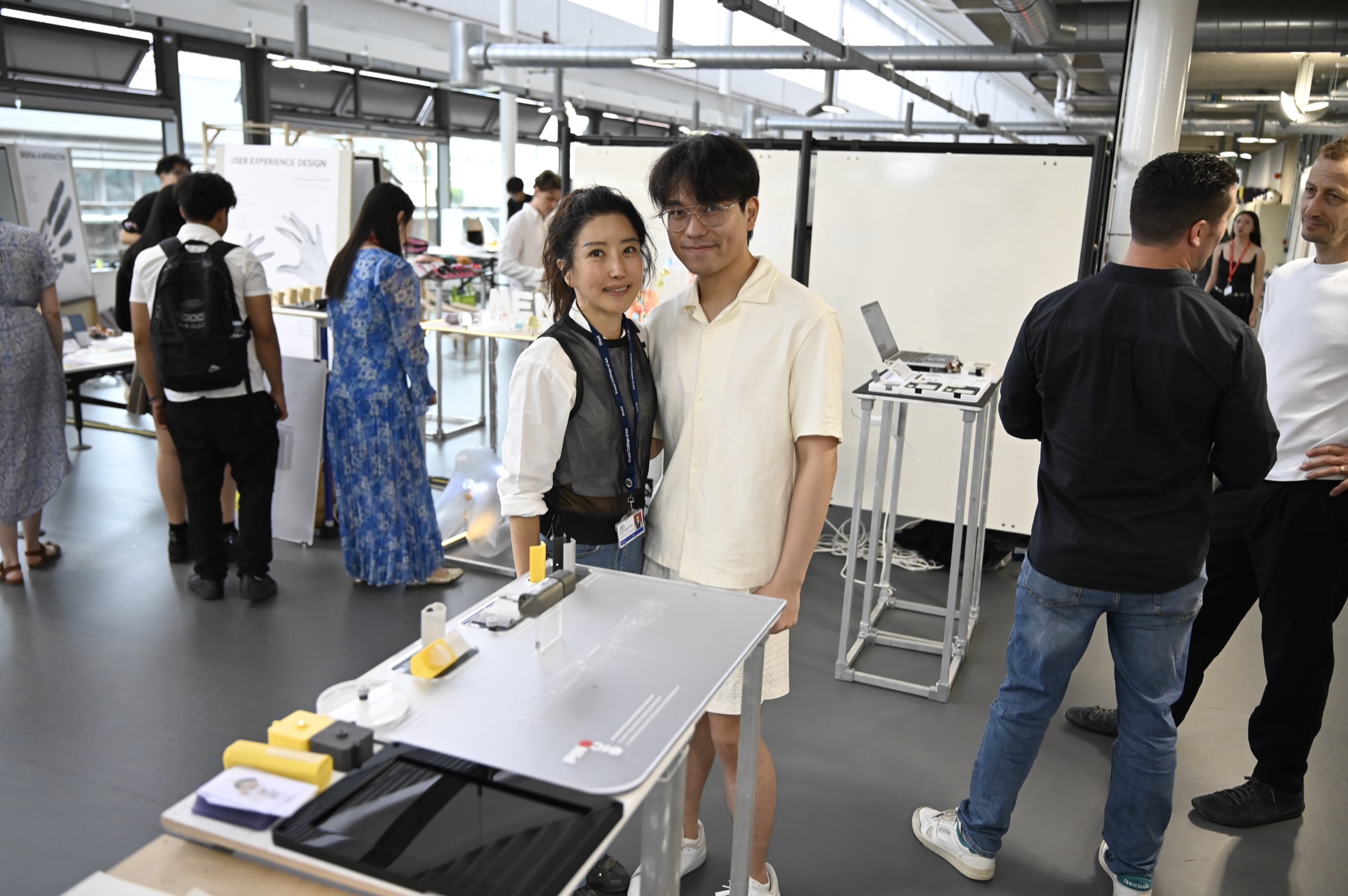 Yang Liu with Chair Kang Lan during a studio discussion